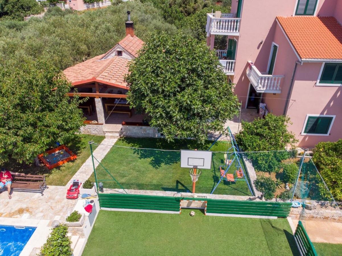 Apartments Mirko Сегет-Враница Экстерьер фото