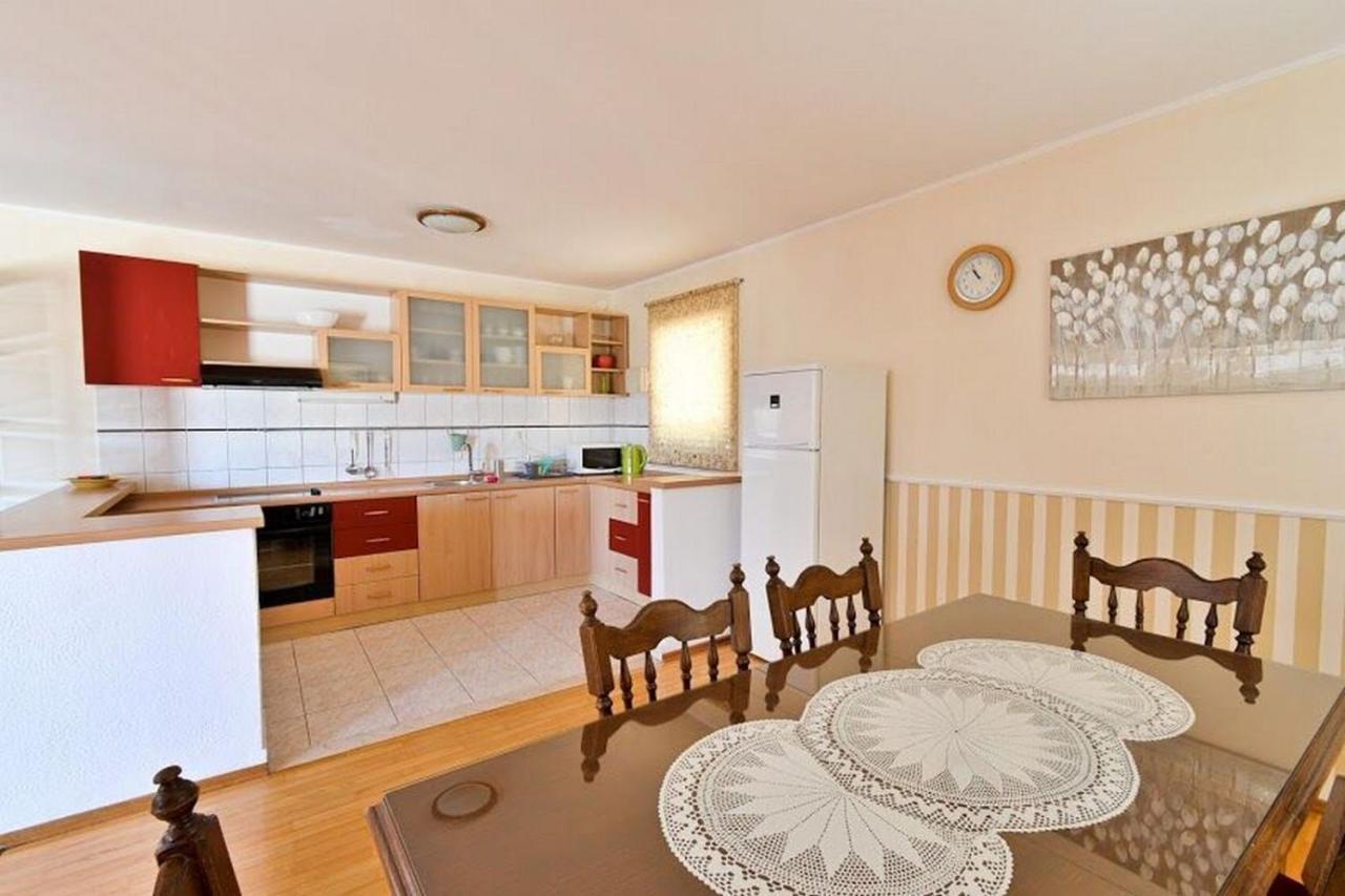 Apartments Mirko Сегет-Враница Экстерьер фото