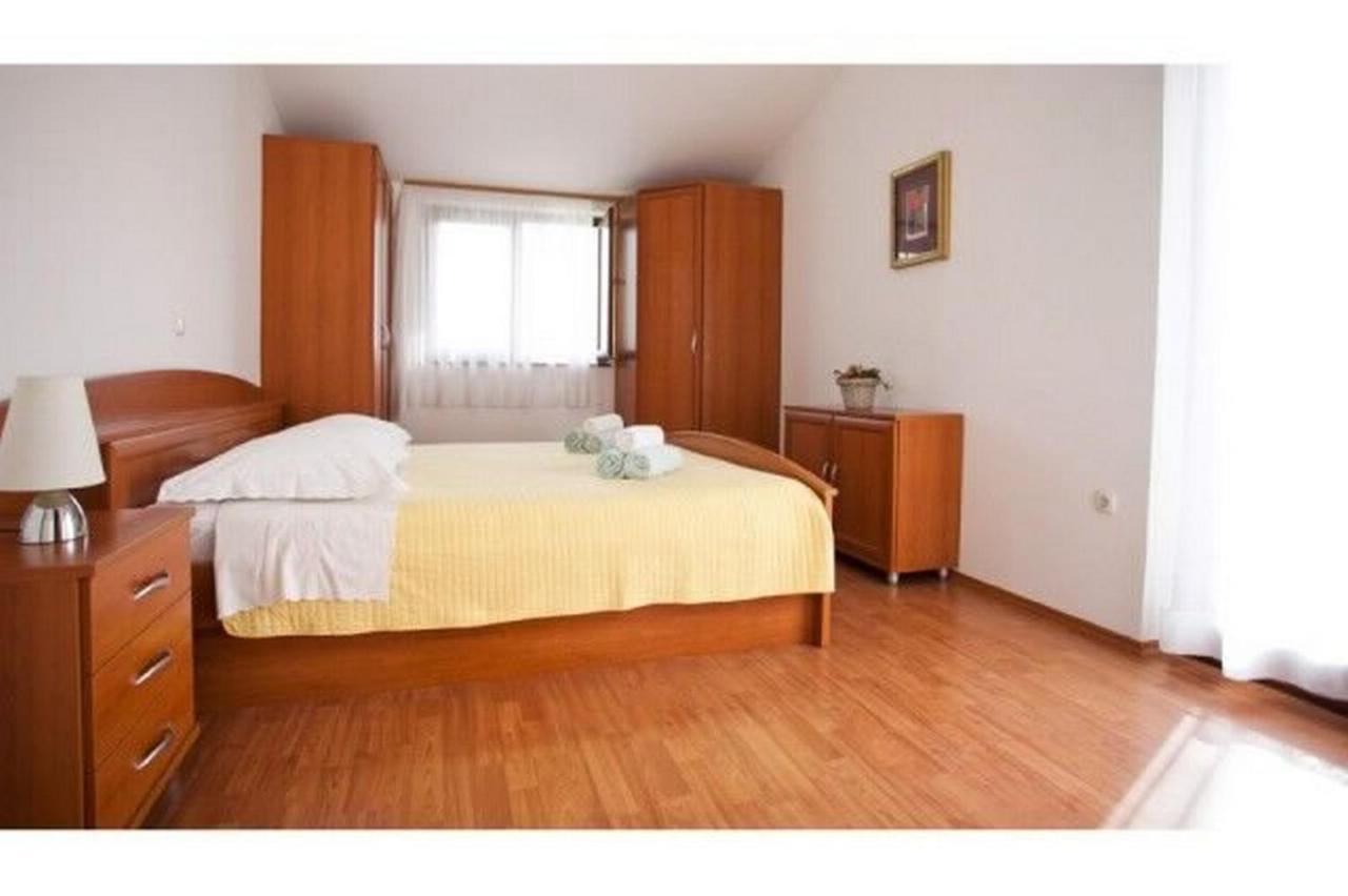 Apartments Mirko Сегет-Враница Экстерьер фото
